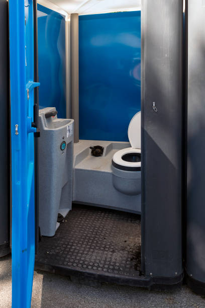 Portable Toilet Options We Offer in Dulce, NM